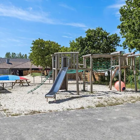 Trevligt Hus Med 3 Sovrum I Tarm * Tarm