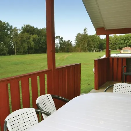3 Bedroom Lovely In Tarm Ferienhaus Hoven