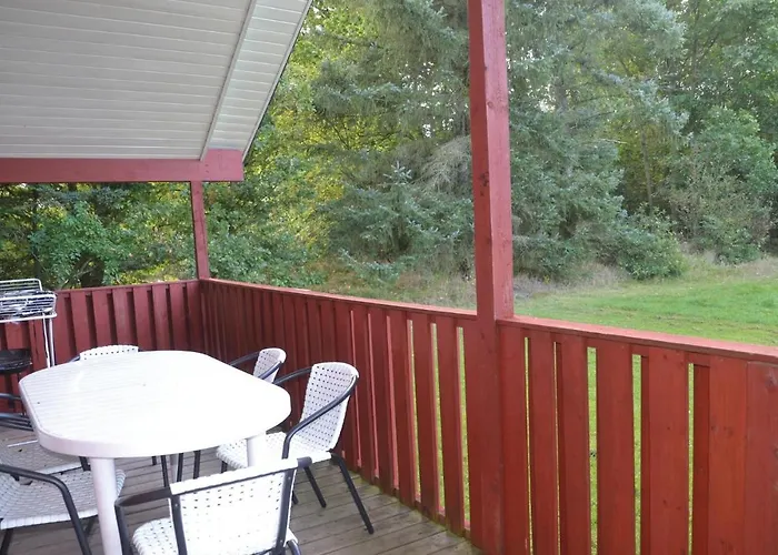 Two-bedroom In Feriehus Tarm